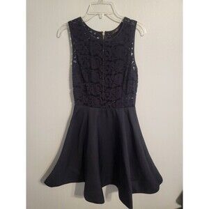Papaya Entro Black Party Cocktail Dress Sequin Accents Juniors‎ Size Small